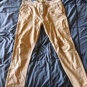 Roark Camel Chino